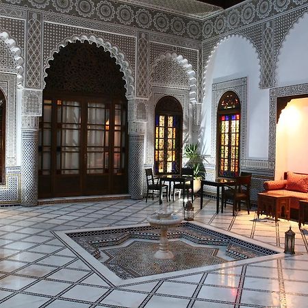 Riad Batchisarai Фес Экстерьер фото