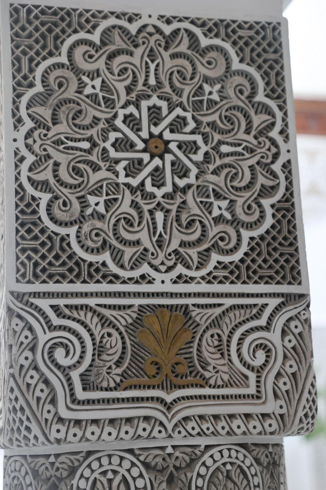 Riad Batchisarai Фес Экстерьер фото