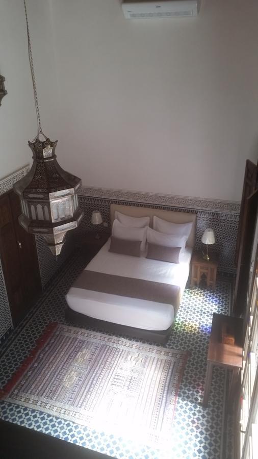 Riad Batchisarai Фес Экстерьер фото