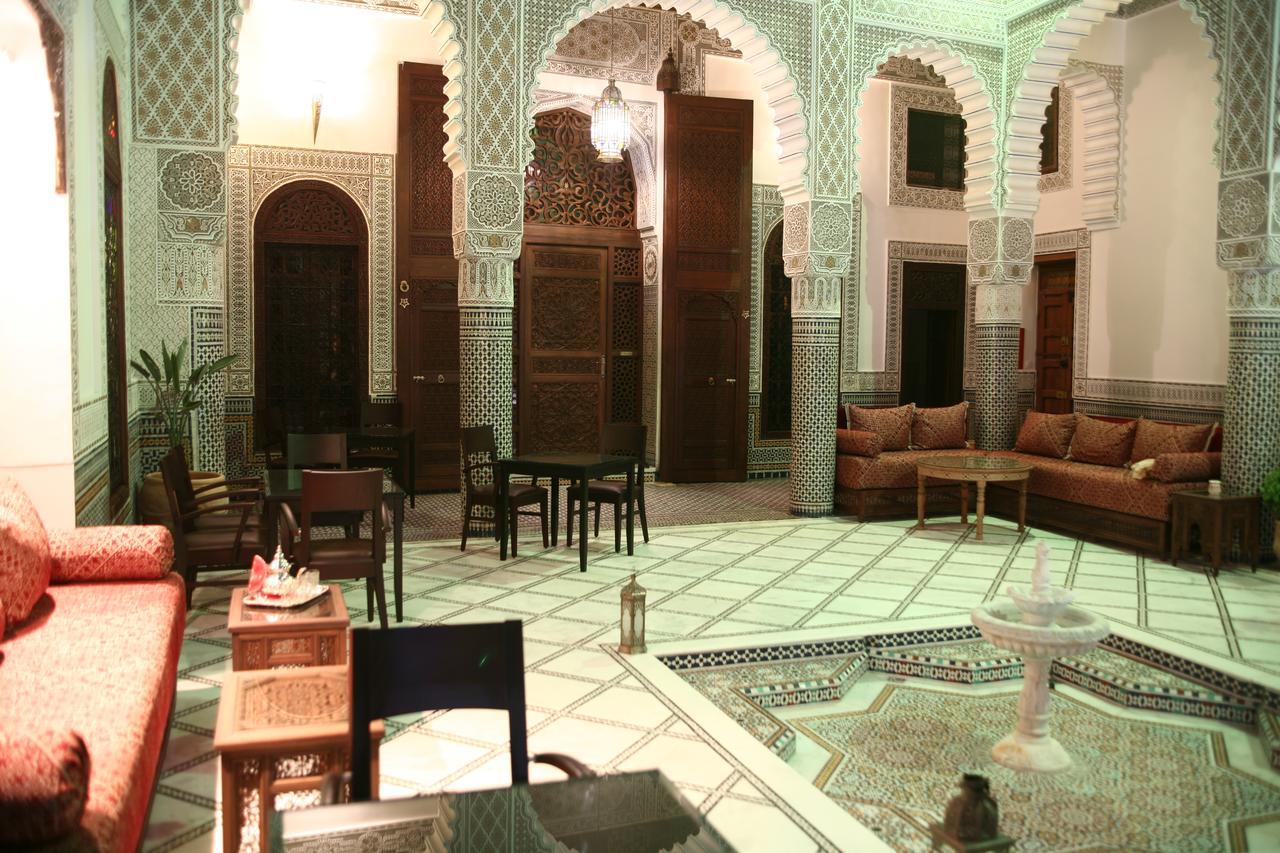 Riad Batchisarai Фес Экстерьер фото