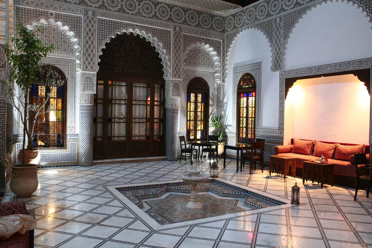 Riad Batchisarai Фес Экстерьер фото