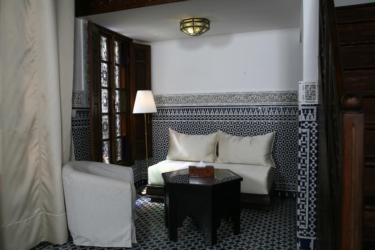Riad Batchisarai Фес Экстерьер фото